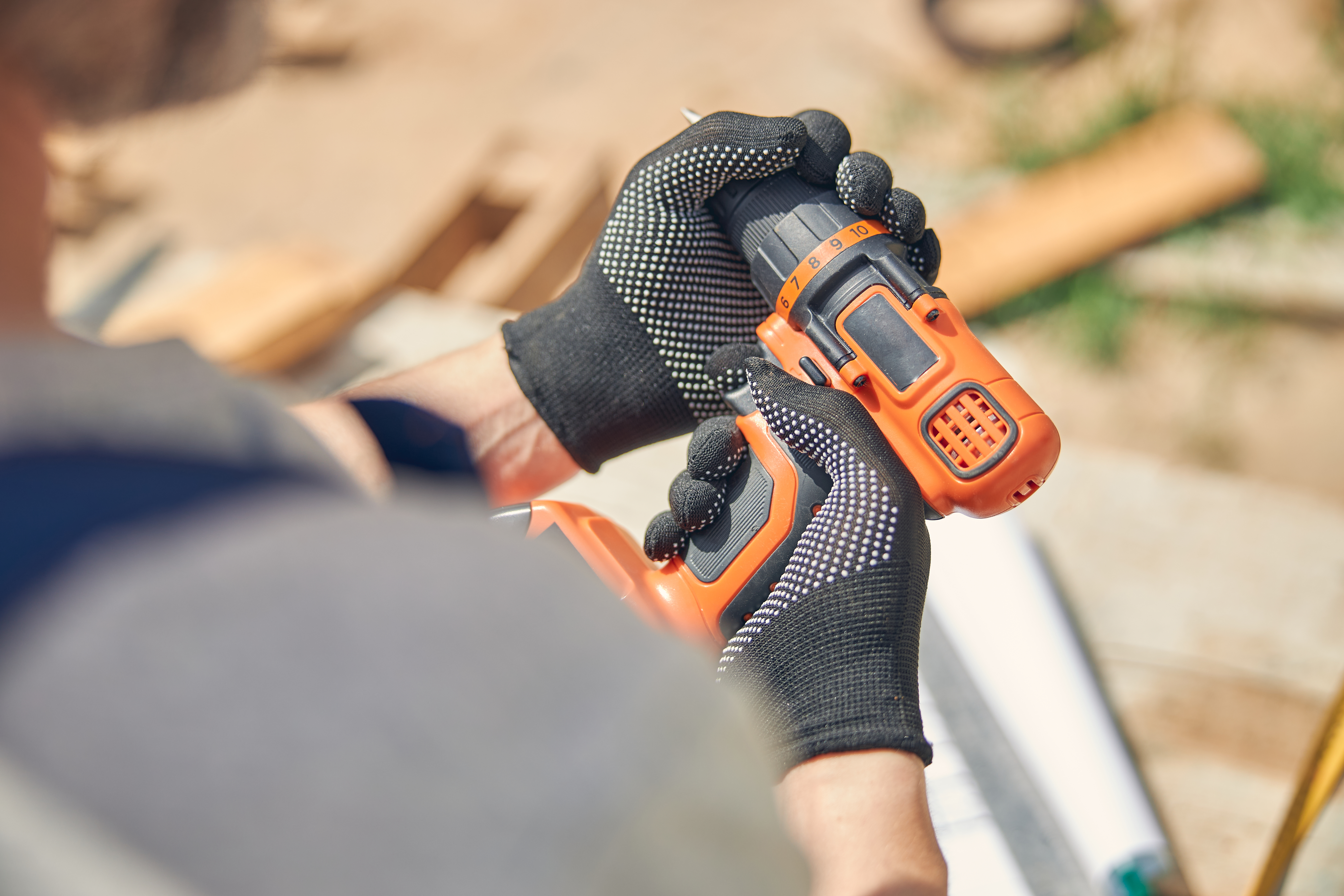 What Are the Uses of Cut Resistant Gloves?