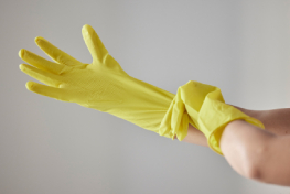 Innovations in Yellow Nitrile Gloves