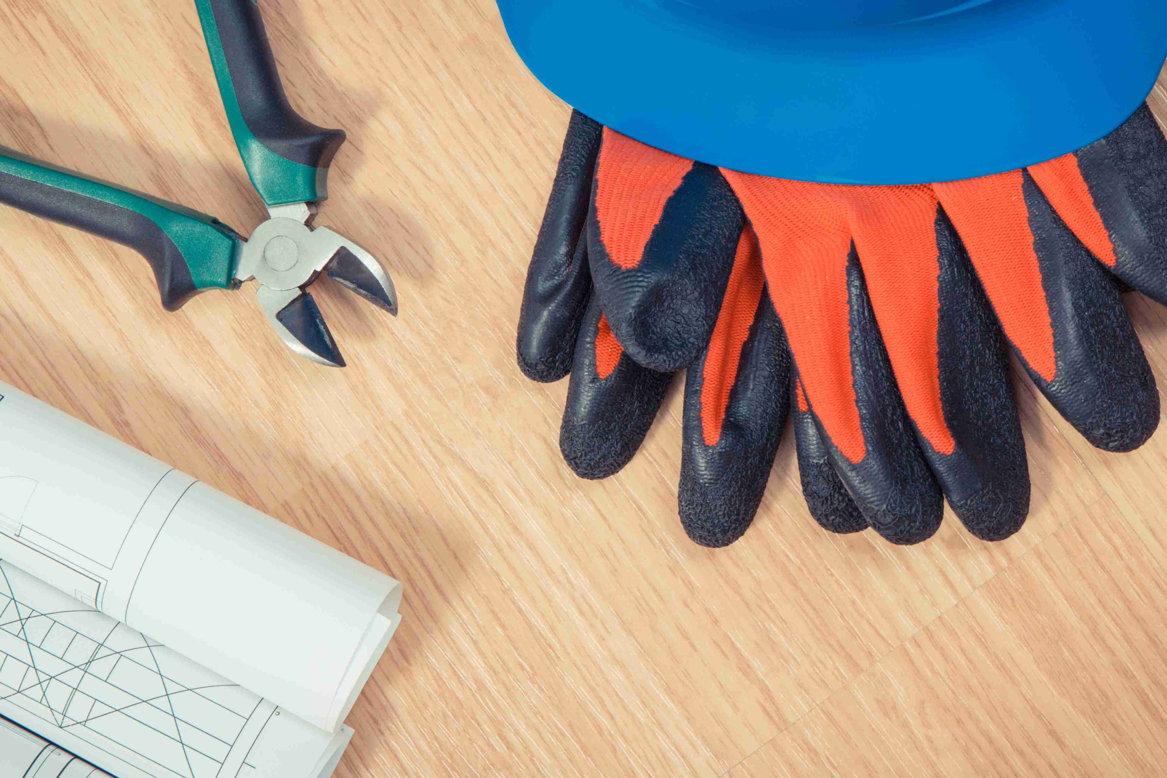 Choosing the Right Work Gloves for Different Industrial Needs