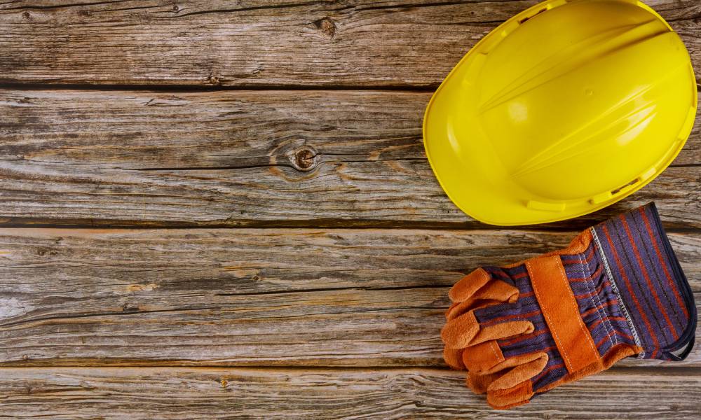 What Materials are Worker's Gloves Made of?