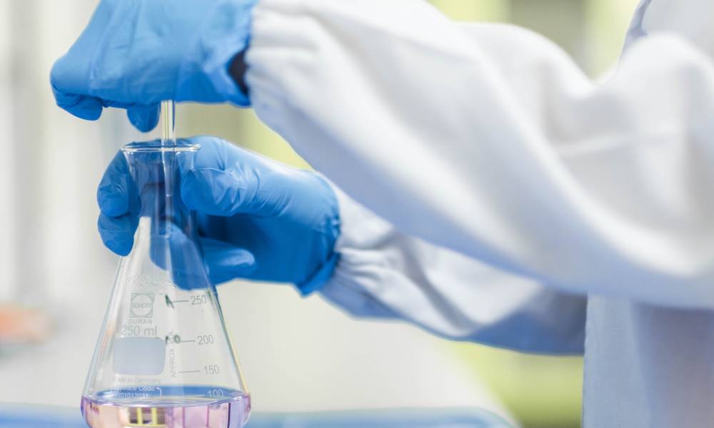 Mavi Nitril Eldiven Nedir?